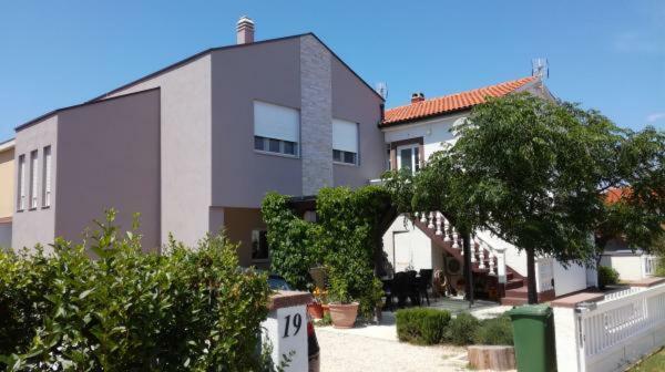Apartman Raus Sabunike 普利拉卡 外观 照片